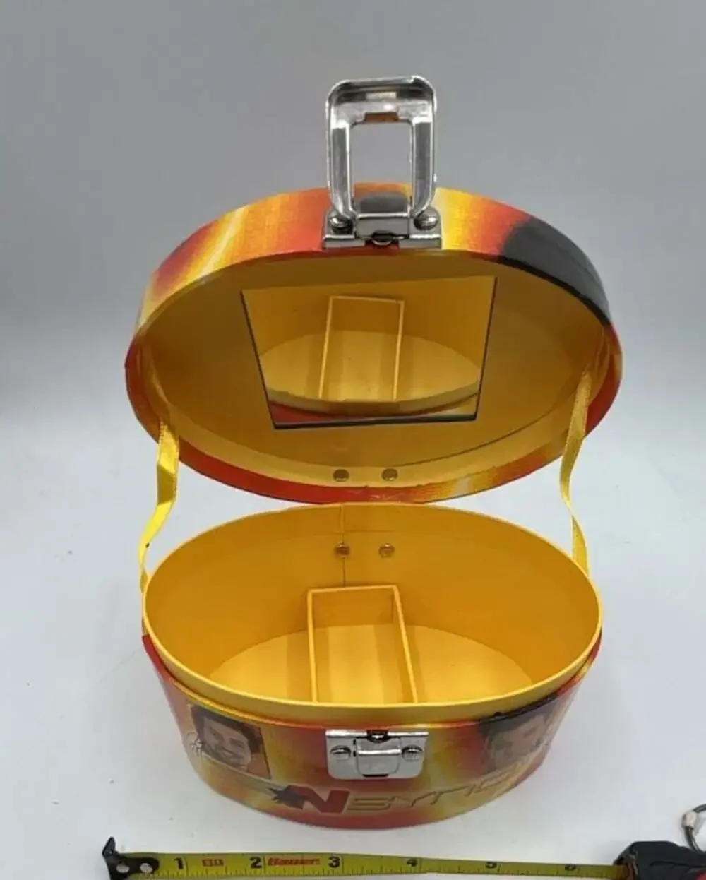 Vintage 2001 NSYNC Boy Band Oval Jewelry Box Tote with Mirror